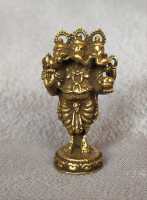 Ганеша трехголовый