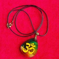 Кулоны с ОМ в ассортименте