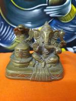 Ганеша с шивалингамом