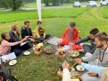 Участие в хоме он-лайн в Шива Према Сагар ашраме