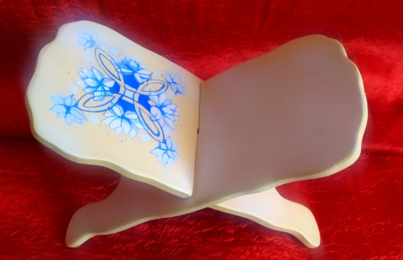 Подставка с символом Вишну