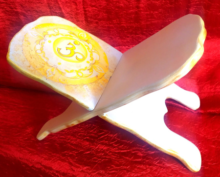 Подставка с мантрой ОМ