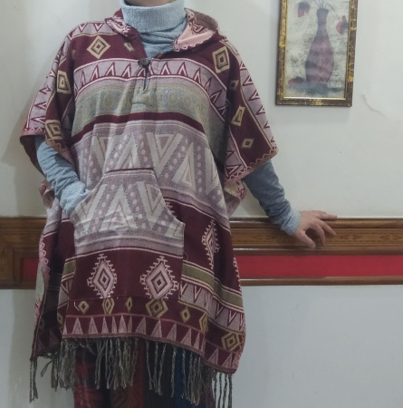 Пончо с капюшоном